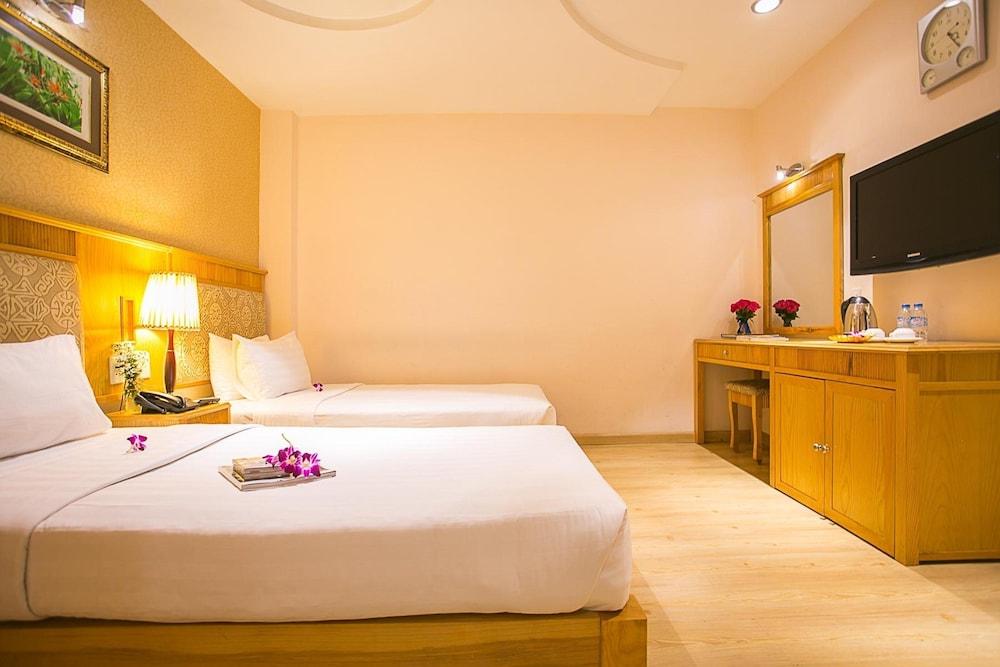 Sky Gem Hotel - Ben Thanh Хошимин Экстерьер фото
