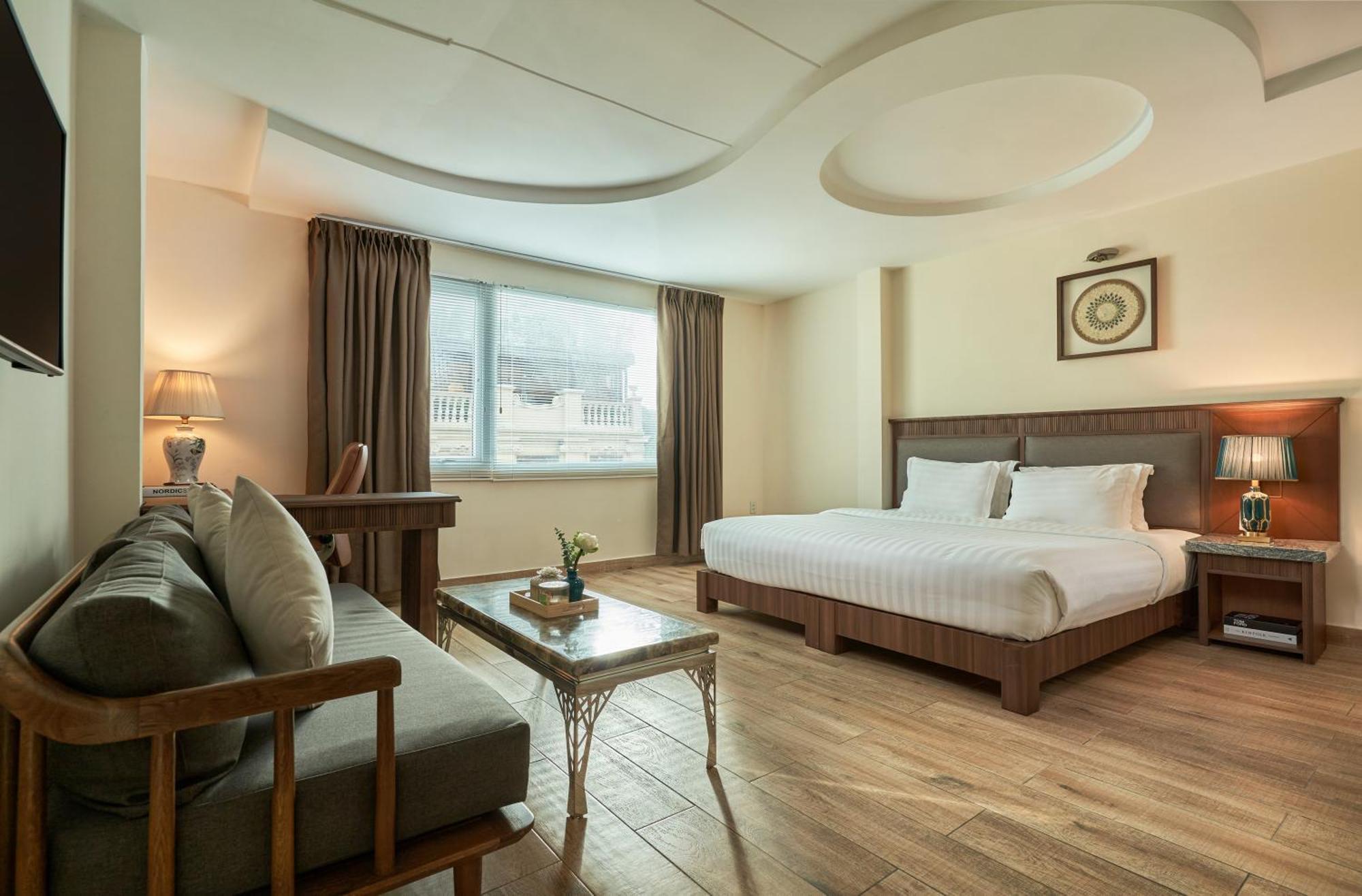 Sky Gem Hotel - Ben Thanh Хошимин Экстерьер фото
